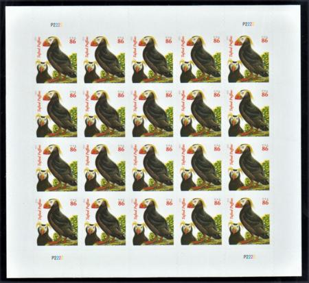 US 4737a Tuffled Puffins Black year date, Overall Tagging, Printed with 4 process colors.